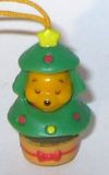 Tomy - Christmas Wear - Pooh als Weihnachtsbaum - zum Schließen ins Bild klicken